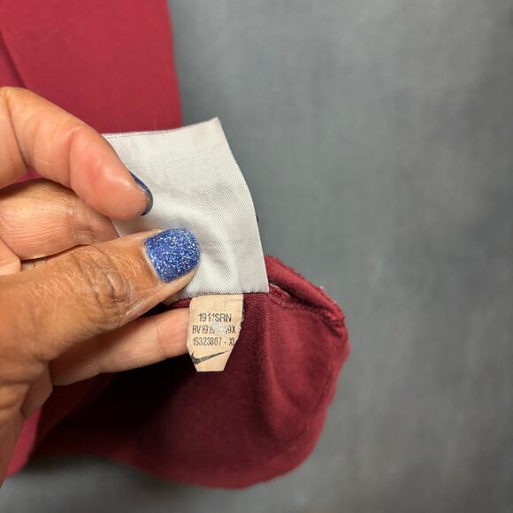 Nike Dri-Fit Burgundy Shirt Trashed Skater Grunge Performance Just Do It Swoosh - Picture 9 of 14